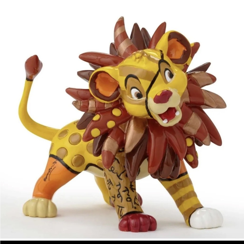 New in box Lion King Simba Britto Figure